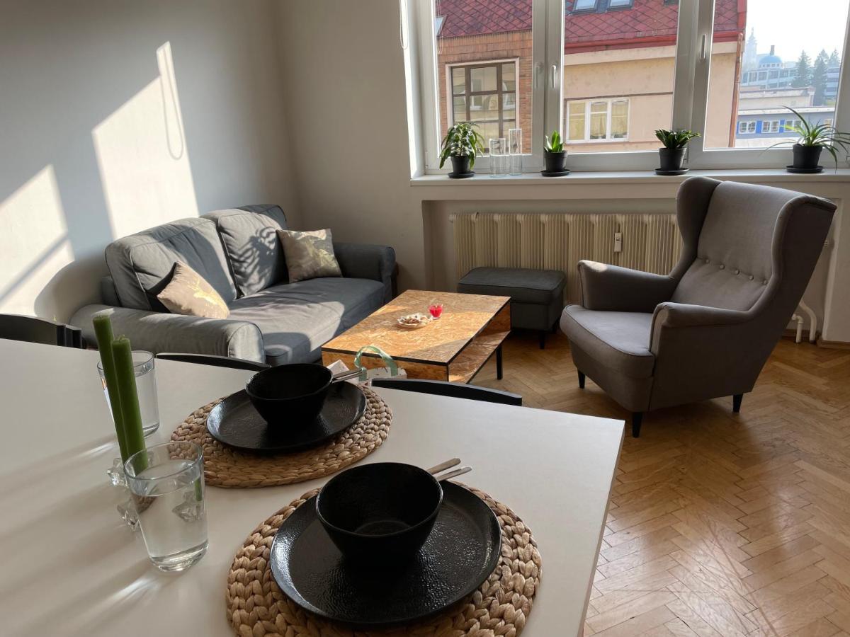Cozy Apartment Near The City Center Hradec Králové Exterior foto
