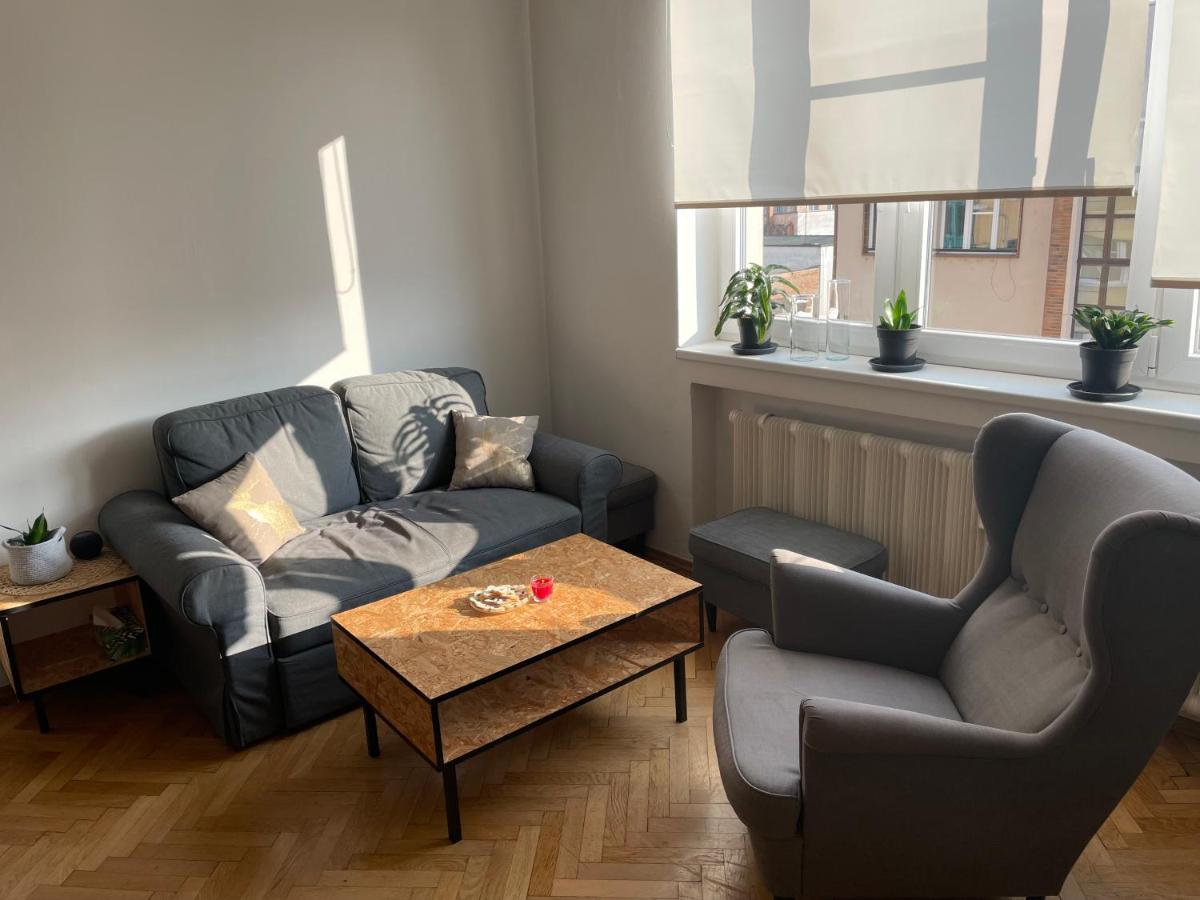Cozy Apartment Near The City Center Hradec Králové Exterior foto
